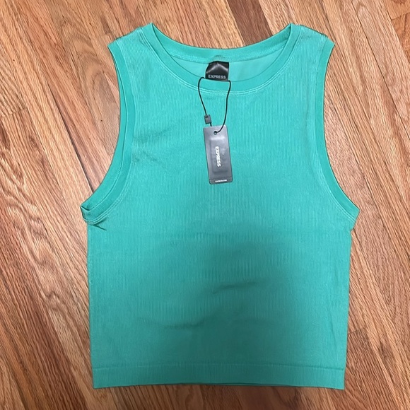 Express Body Contour Ribbed Top - Picture 2 of 2